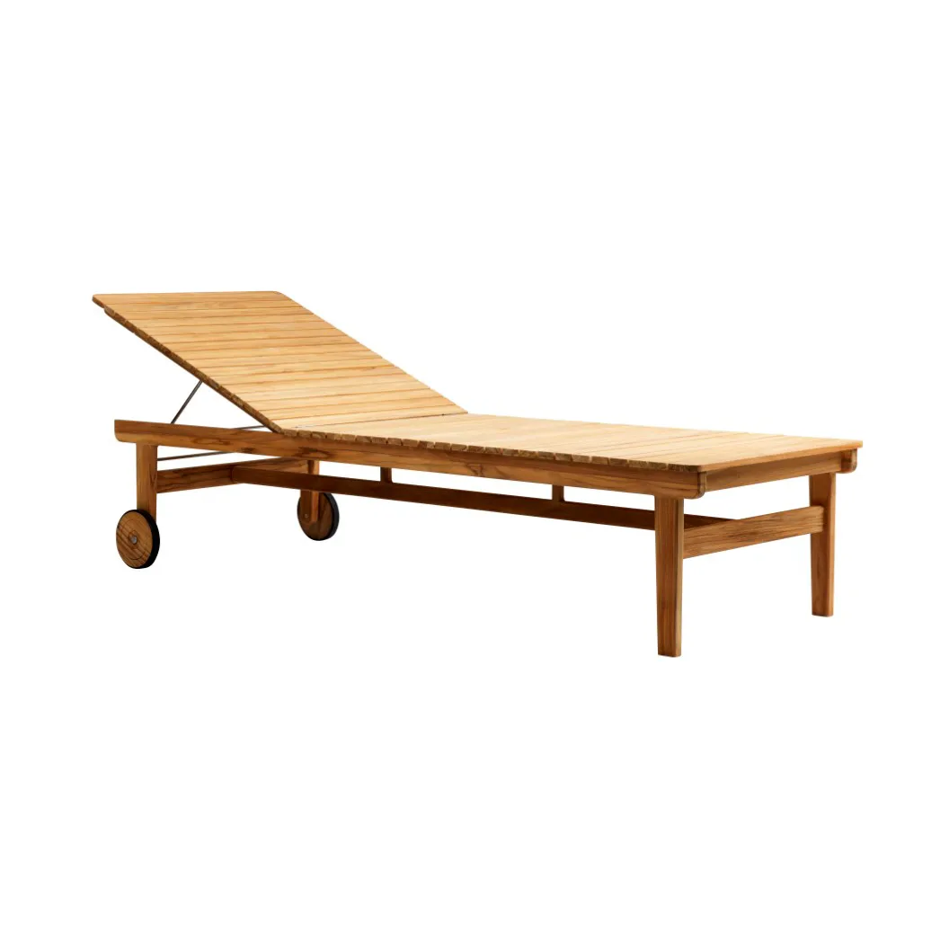 M8 Sammen sun lounger, Teak-nature oiled FDB Møbler