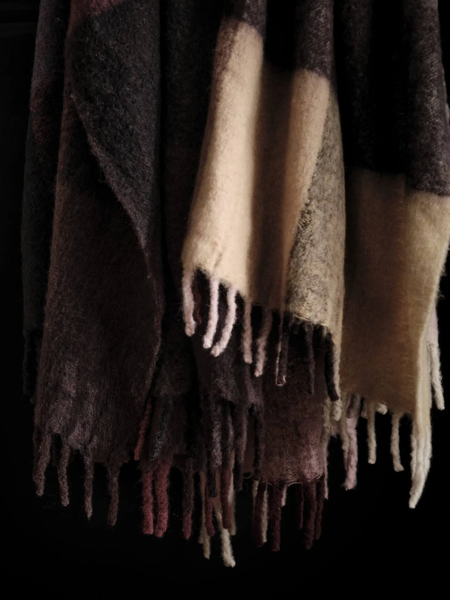 Blur mohair throw, Dark chocolate-oxide red, 130x170 cm Ferm Living