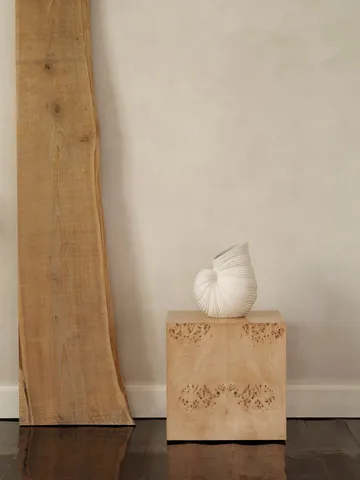 Burl Cube side table 40x40 cm - Natural - Ferm Living