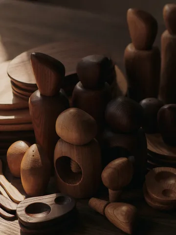 Cairn nutcracker - Dark Brown - Ferm Living