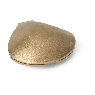 Clam candle holder - Brass - Ferm Living