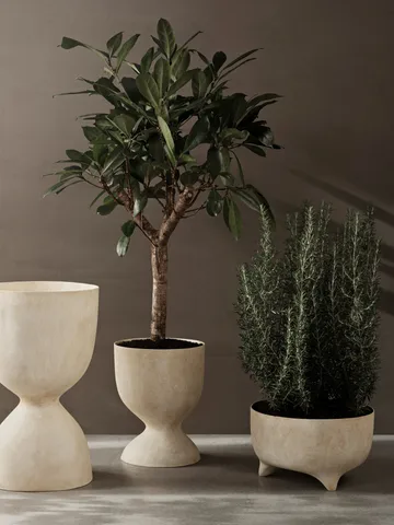 Evoke flower pot 27 cm - Warm Sand - Ferm Living