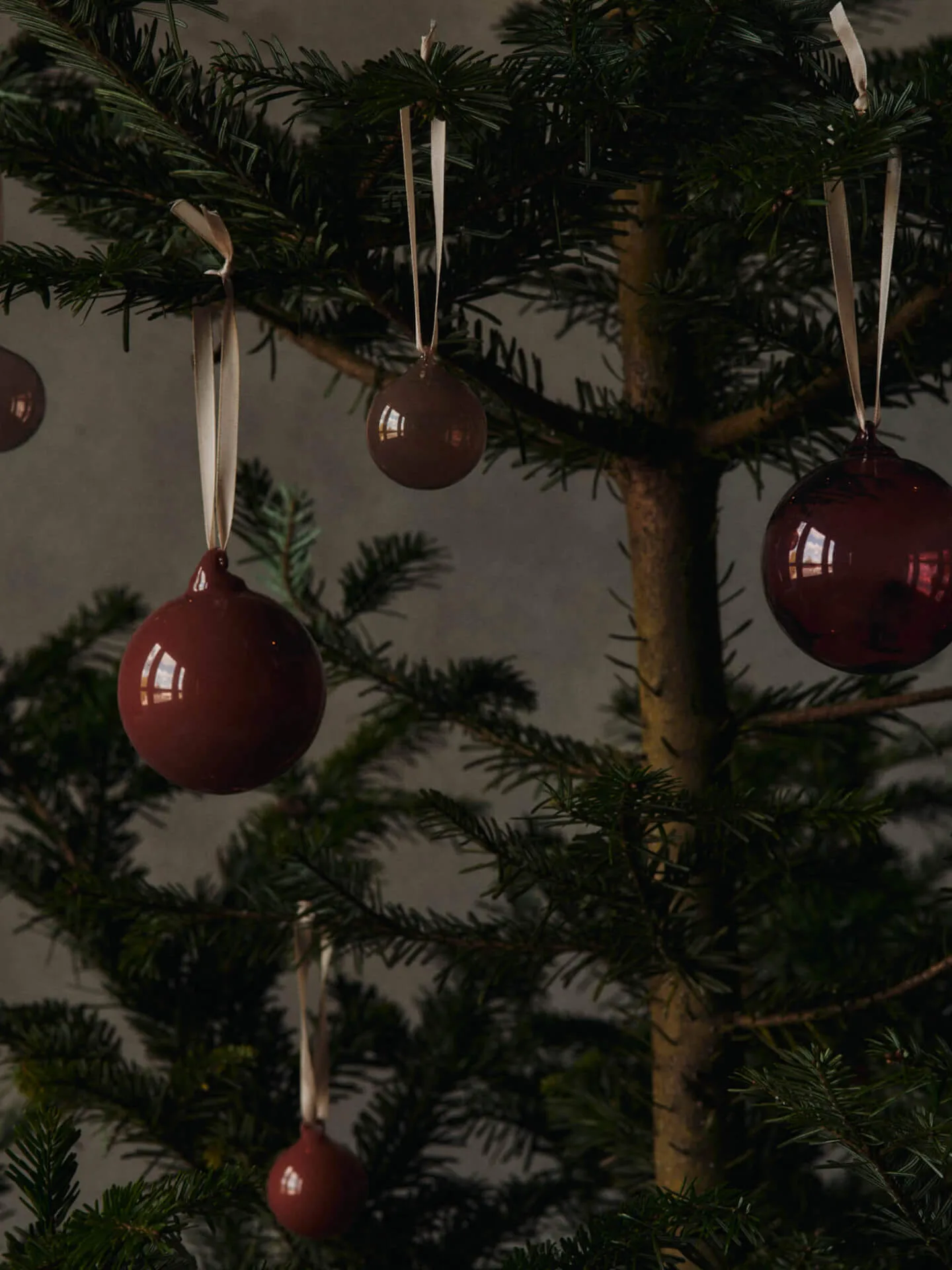Glass bauble Christmas baubles S Ø4 cm 3 pieces, Roseate Opaque Ferm Living