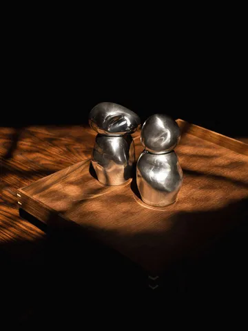 Orevo salt and pepper grinder set, 2-pack - Mirror polished - Ferm Living