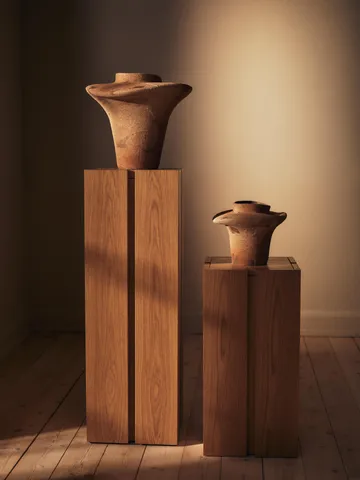 Parcel pedestal - Natural, 30x30x90 cm - Ferm Living