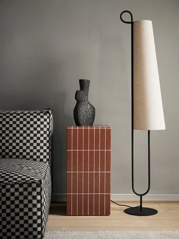 Pillar pedestal - Brown - Ferm Living