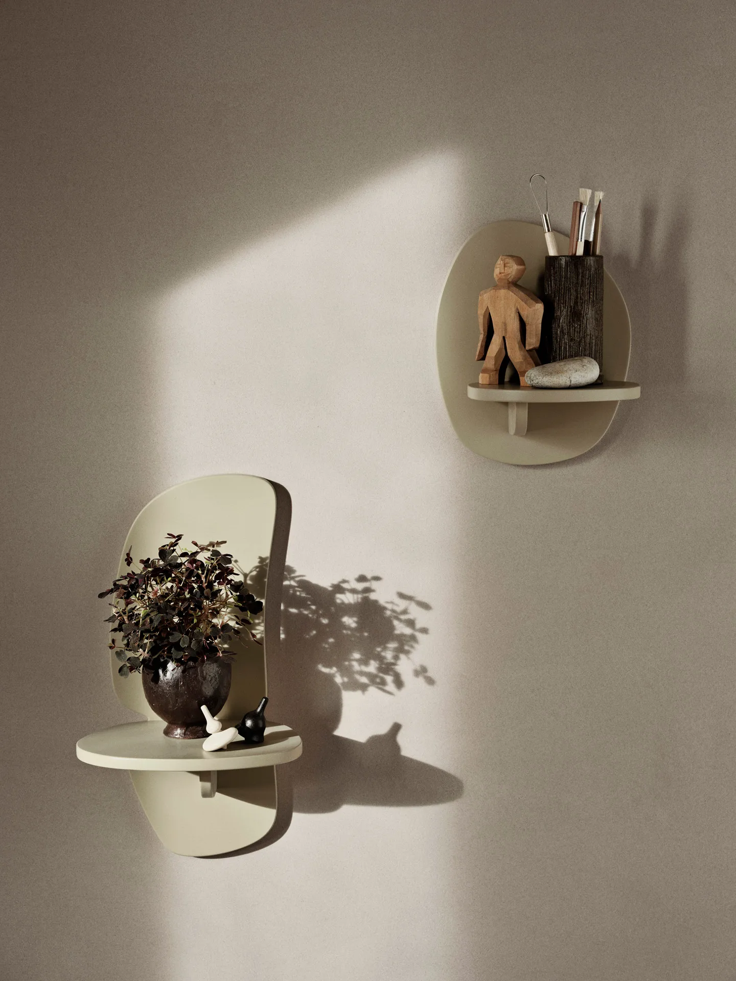Pilu wall shelf 40 cm, Cashmere Ferm Living