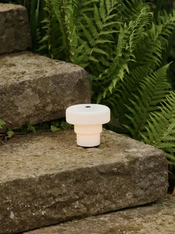 Ripple portable table lamp 10 cm - White - Ferm Living