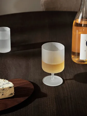 Ripple wine glass 2-pack - Frosted - Ferm Living