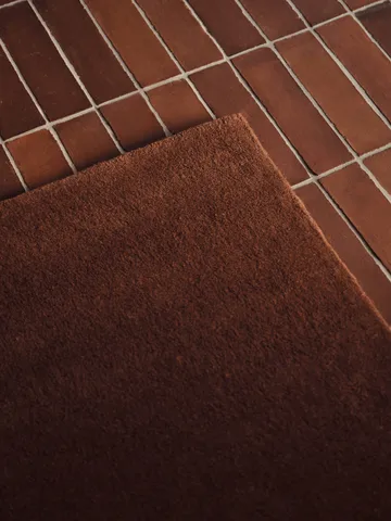 Stille tufted rug - Red brown, 80x200 cm - Ferm Living