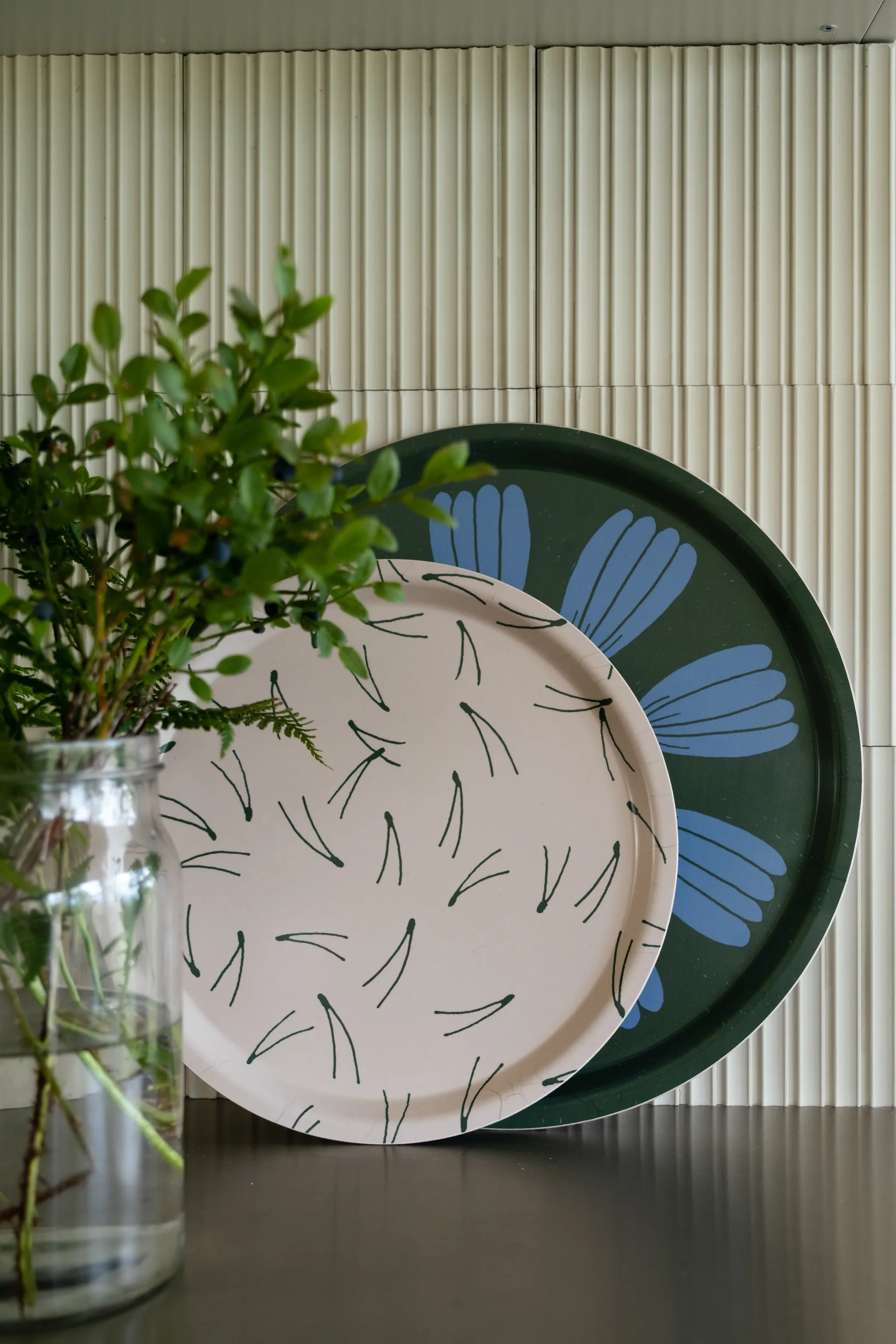 Barr tray Ø31 cm, Nude-green Fine Little Day