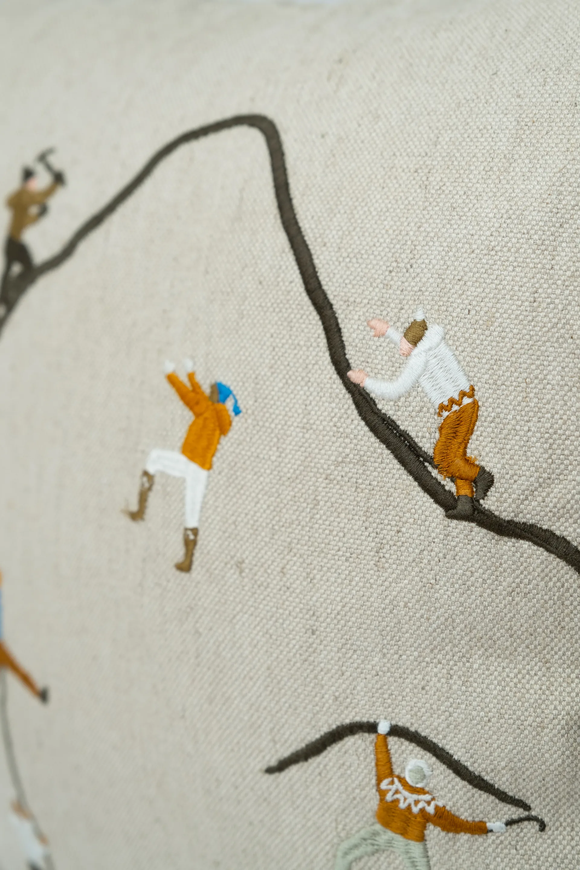 Mountain climbers pillowcase 48x48 cm, Natural Fine Little Day