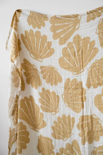 Snäcka muslin throw 120x120 cm - Sand - Fine Little Day