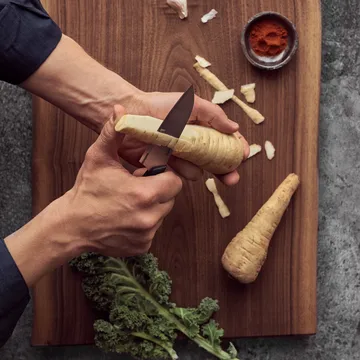 Titanium vegetable knife 10 cm - Black - Fiskars