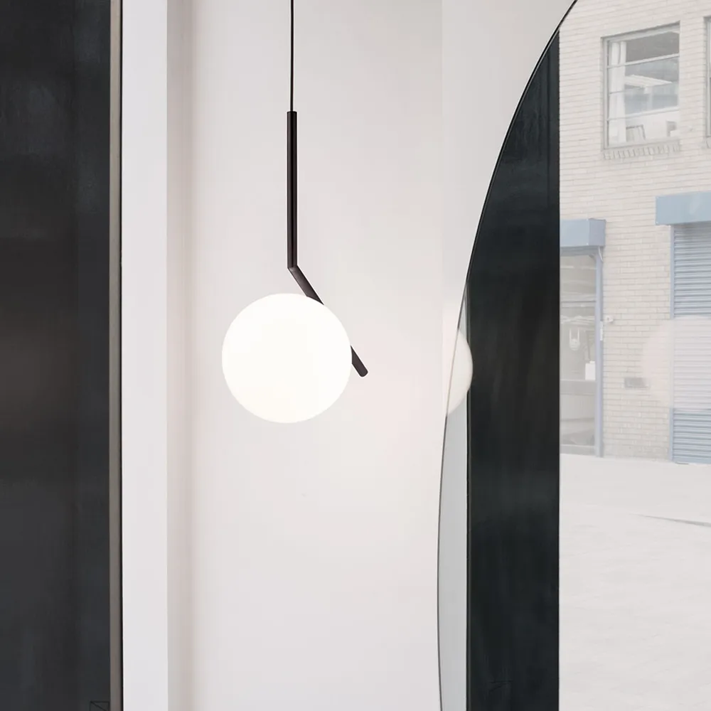 IC lights S1 pendant, Chrome, opal Flos