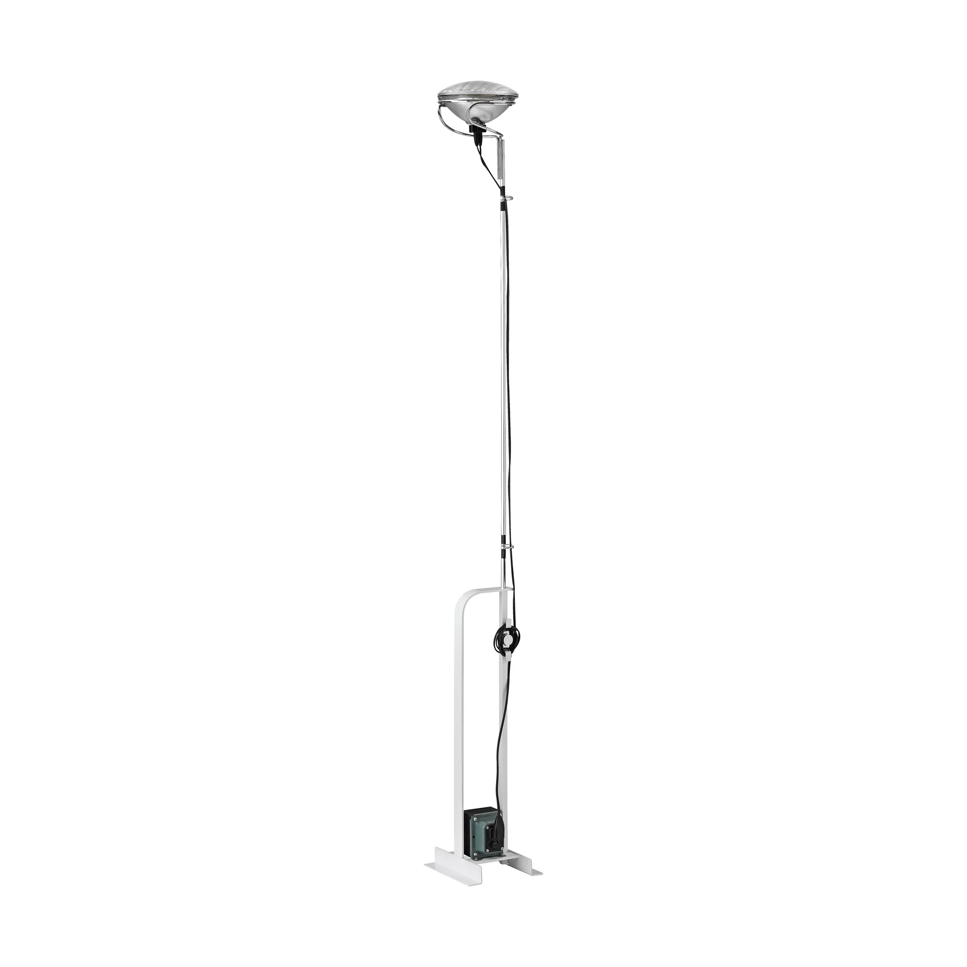 Toio LED floor lamp - White (GB) Flos
