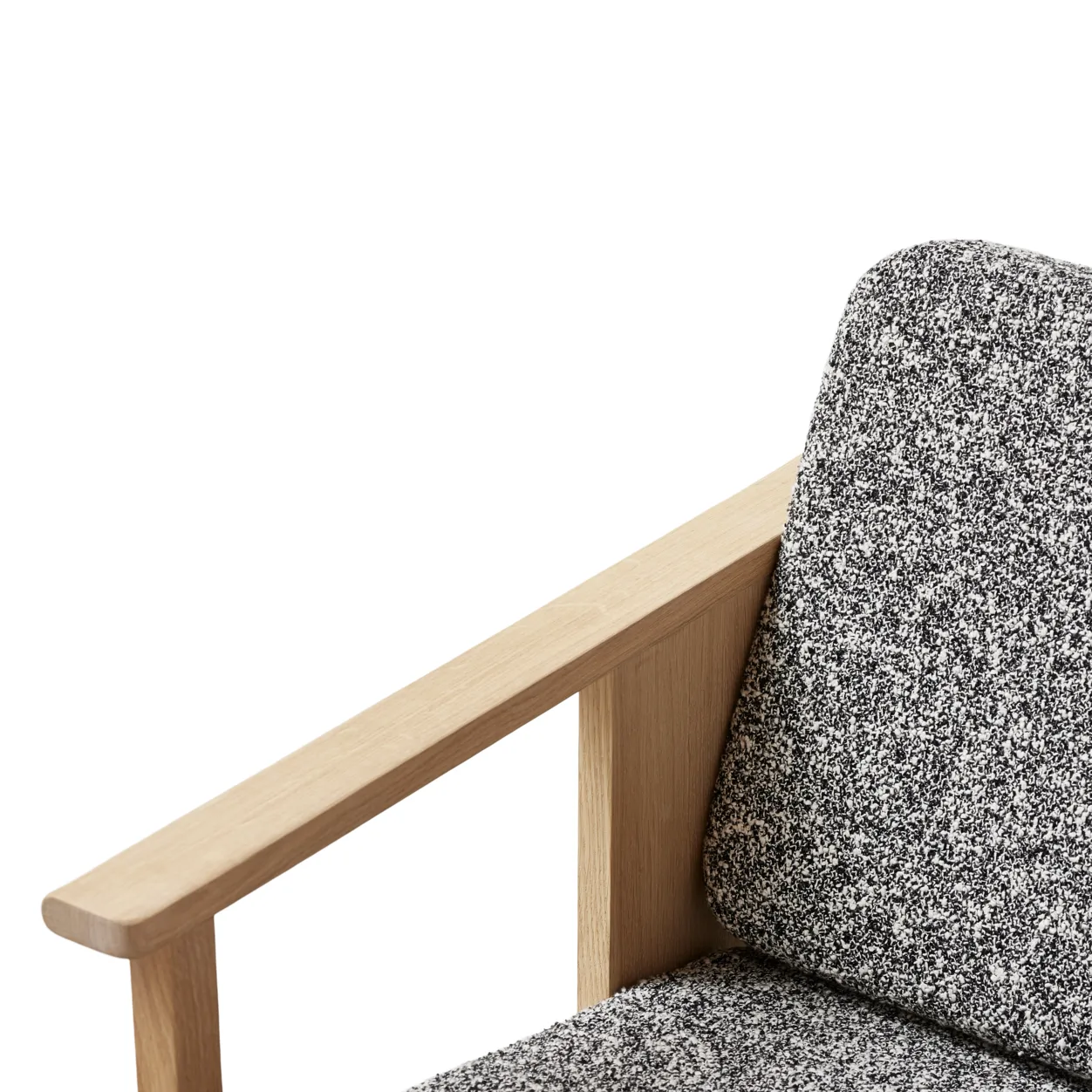 Block lounge chair, White oak-Zero 0004 Form & Refine