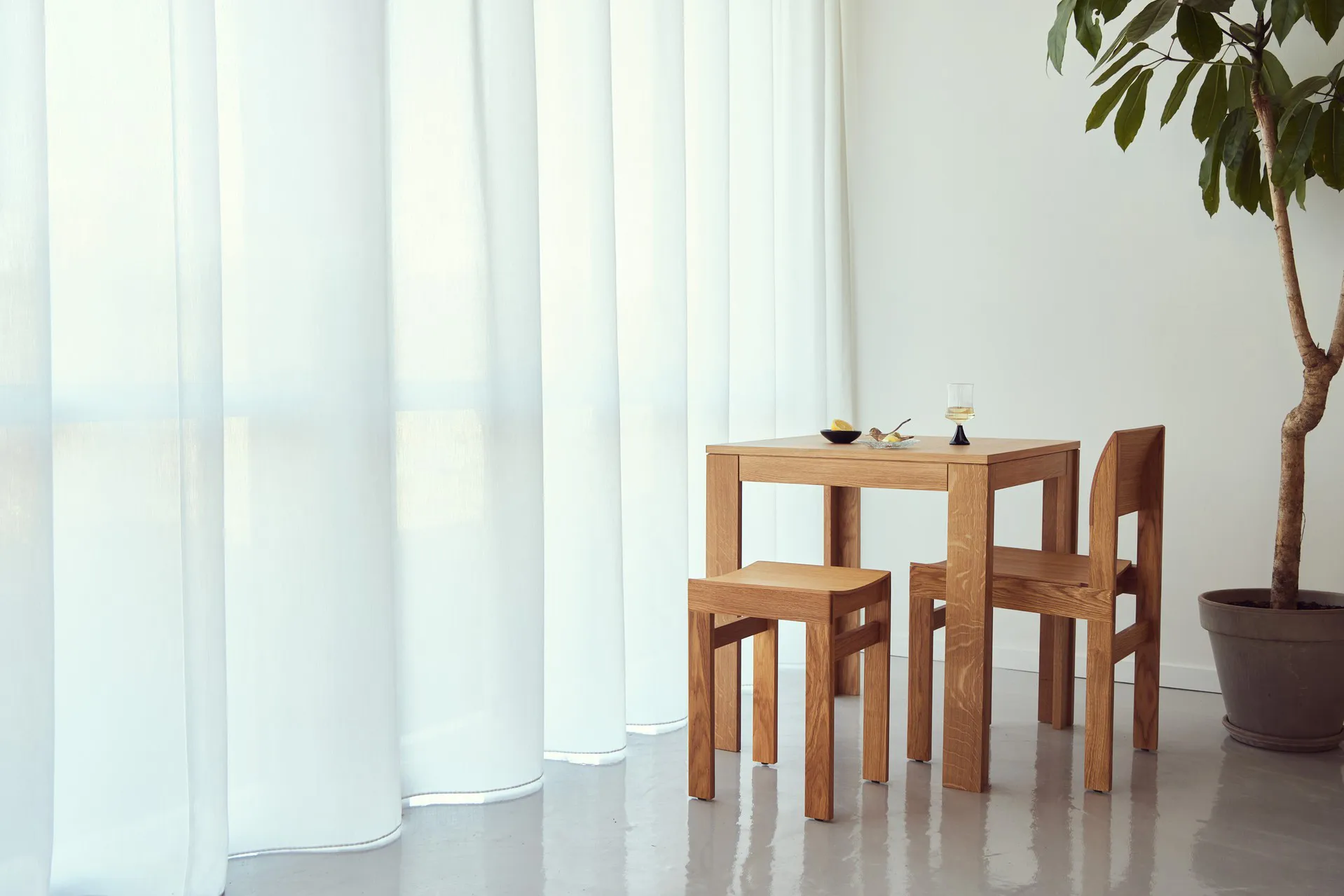 Element table 70x70 cm, Oak Form & Refine