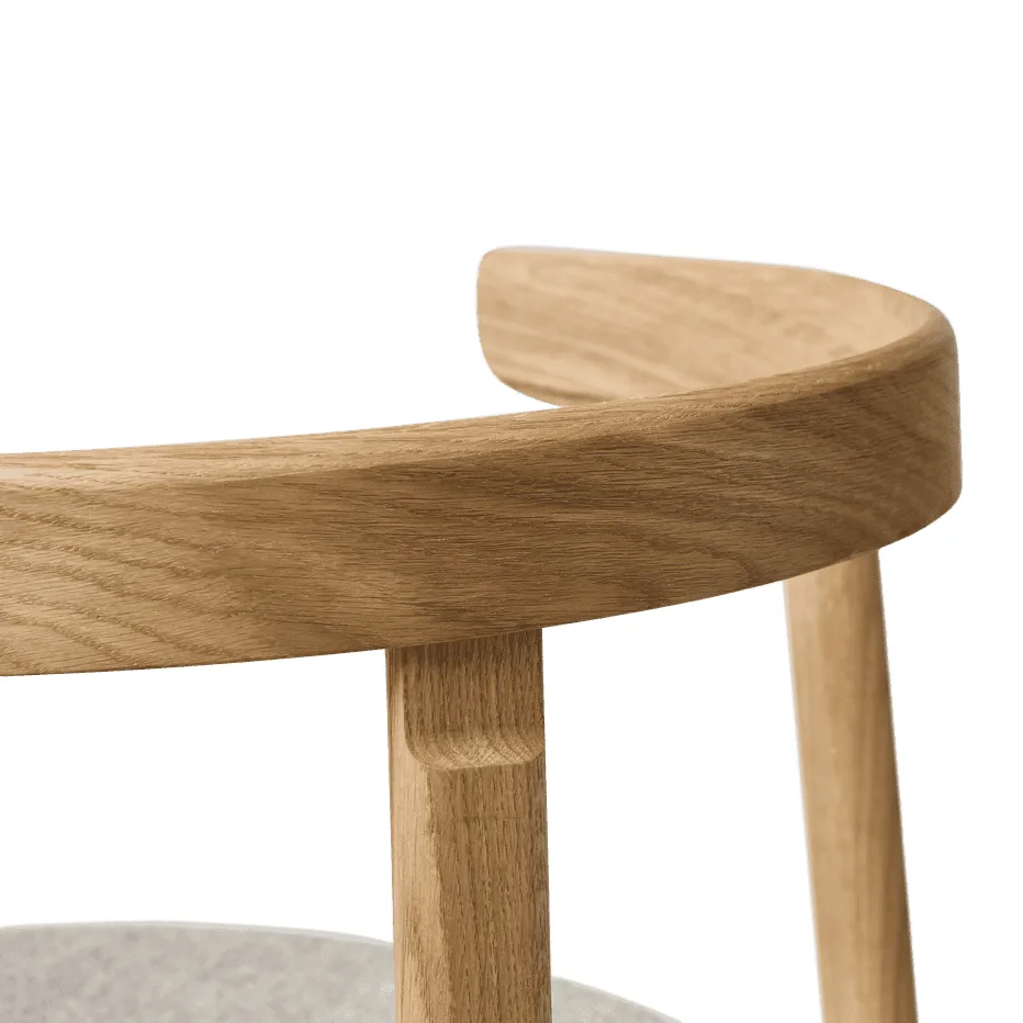 Lunar chair, Oak-Hallingdal 65-0227 Form & Refine