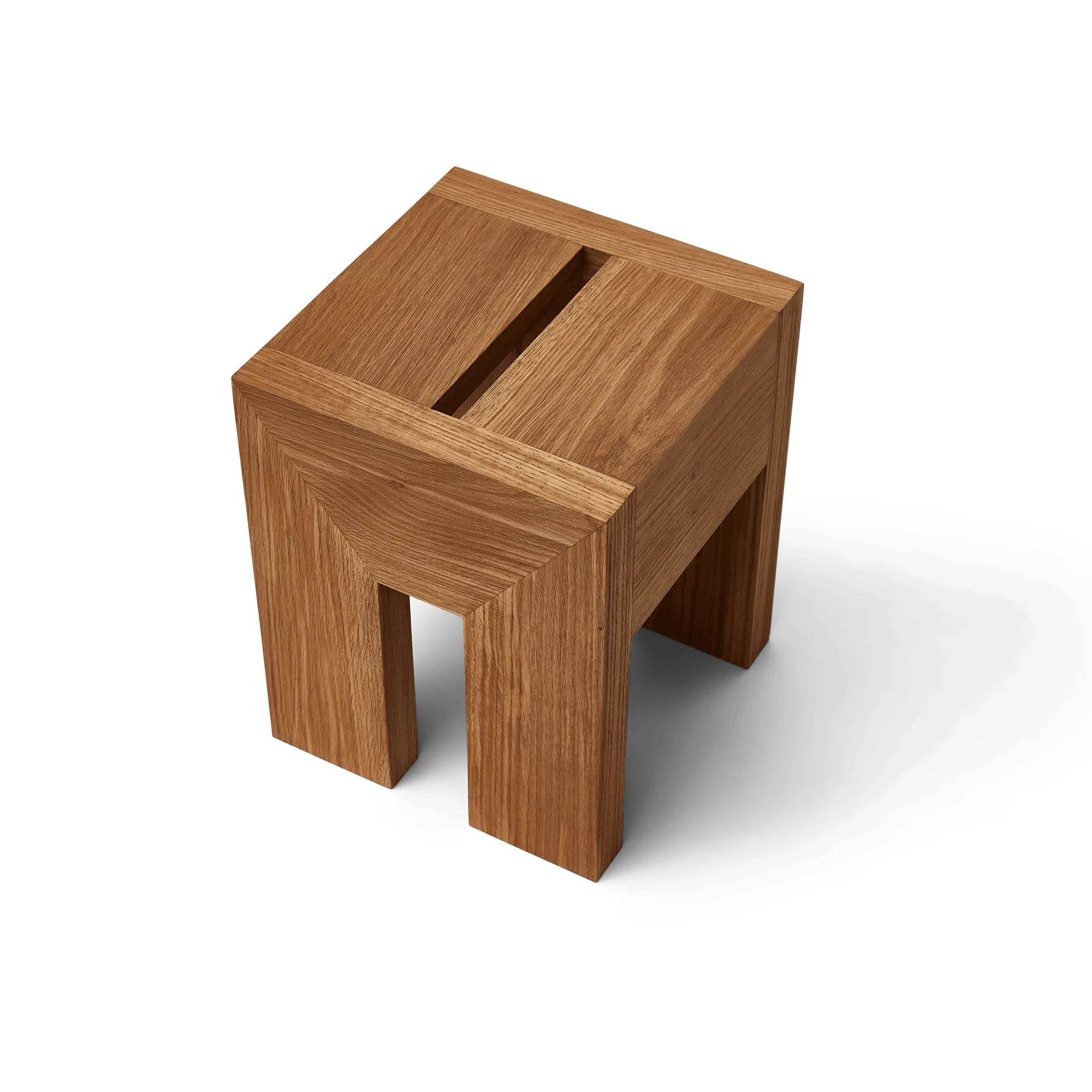 Monolith side table, Oak, 29x29x36 cm Form & Refine