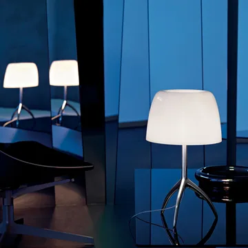 Lumiere Piccola Dimmable table lamp - Cherry red shade–aluminum base - Foscarini