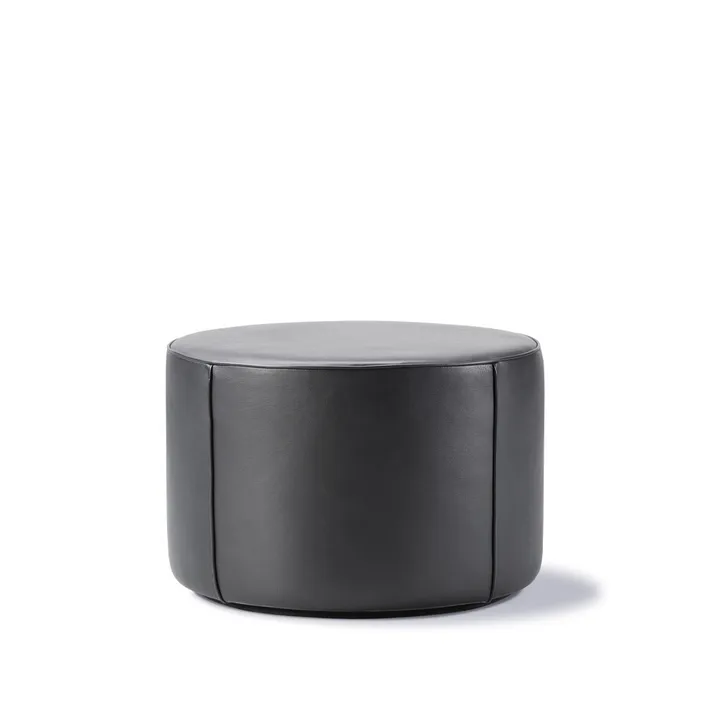 Mono seat pouf - Leather omni 301 black-Ø55 cm - Fredericia Furniture