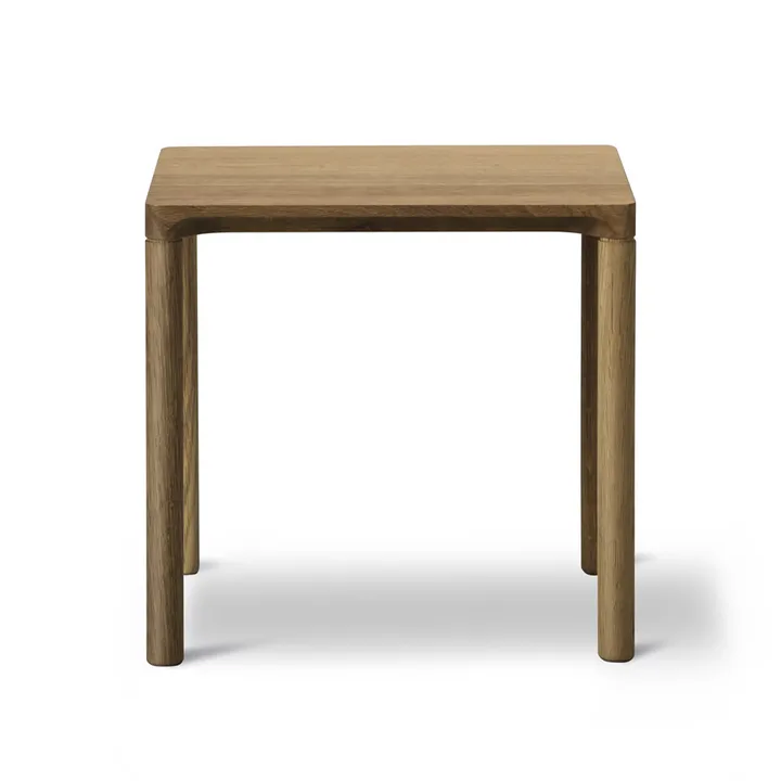 Piloti 6700 side table - Smoked oak-height 41 cm - Fredericia Furniture