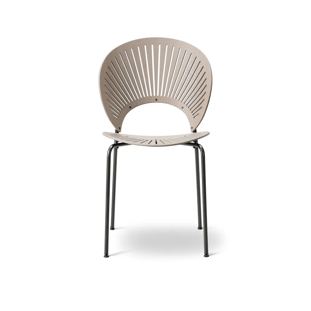 Trinidad 3398 chair, Stained light grey oak-Flint Fredericia Furniture