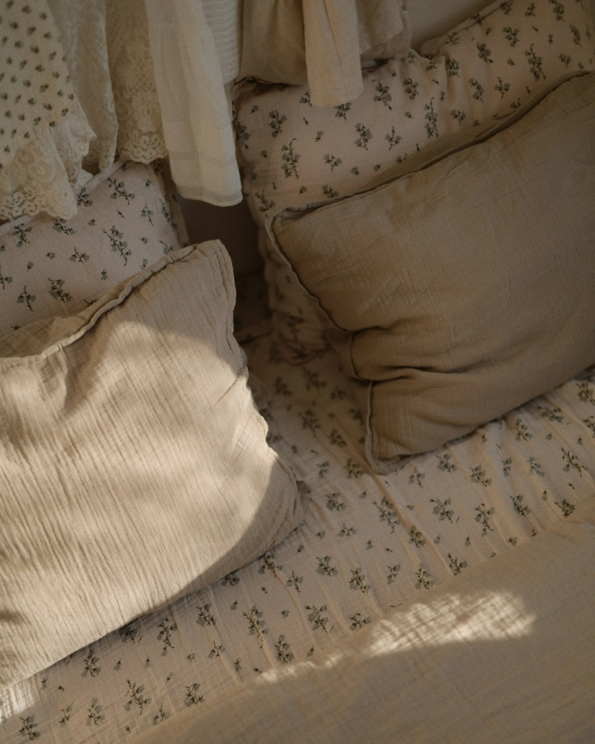Bluebell Muslin fitted sheet, 180x200x30 cm Garbo&Friends