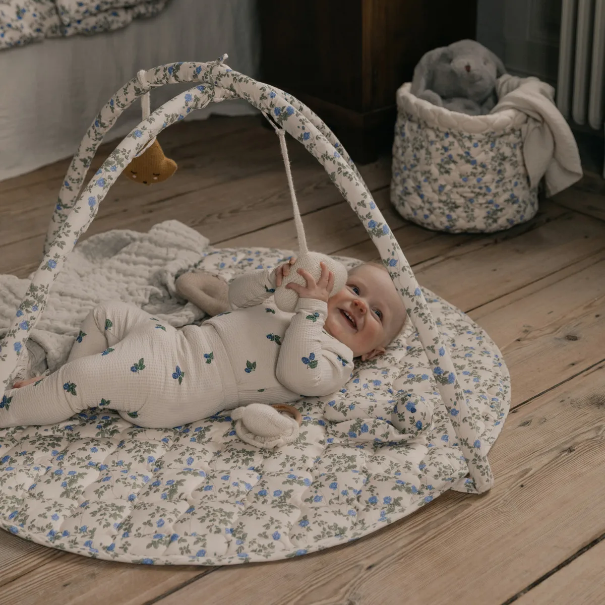 Dainty satin quilted basket 2 pieces, Ø20x20 cm + Ø30x30 cm Garbo&Friends