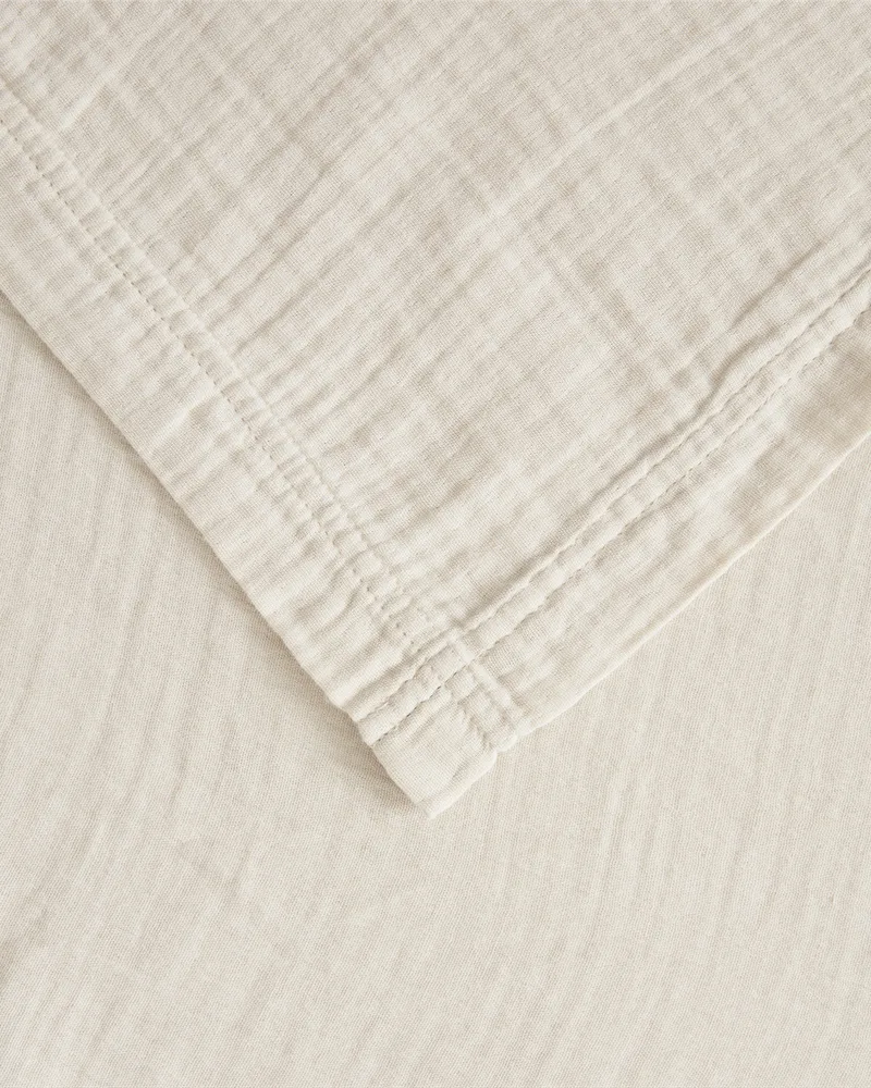 Muslin bed skirt, Eggshell, 160x200x53 cm Garbo&Friends
