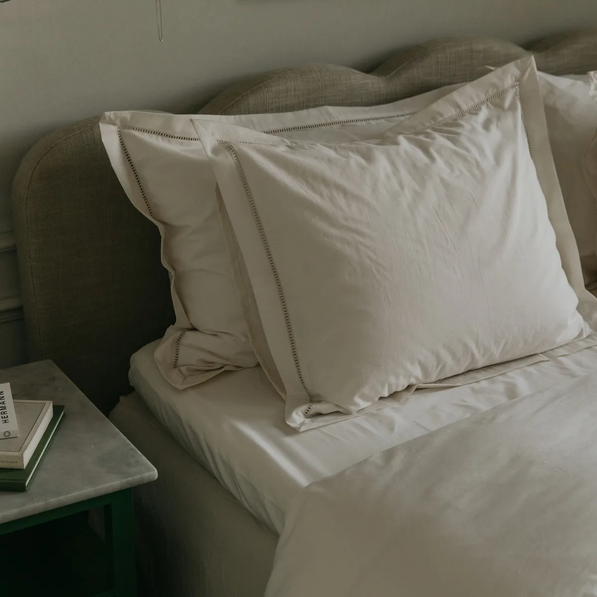 Pearl Ladder Lace fitted sheet, 180x200x30 cm Garbo&Friends