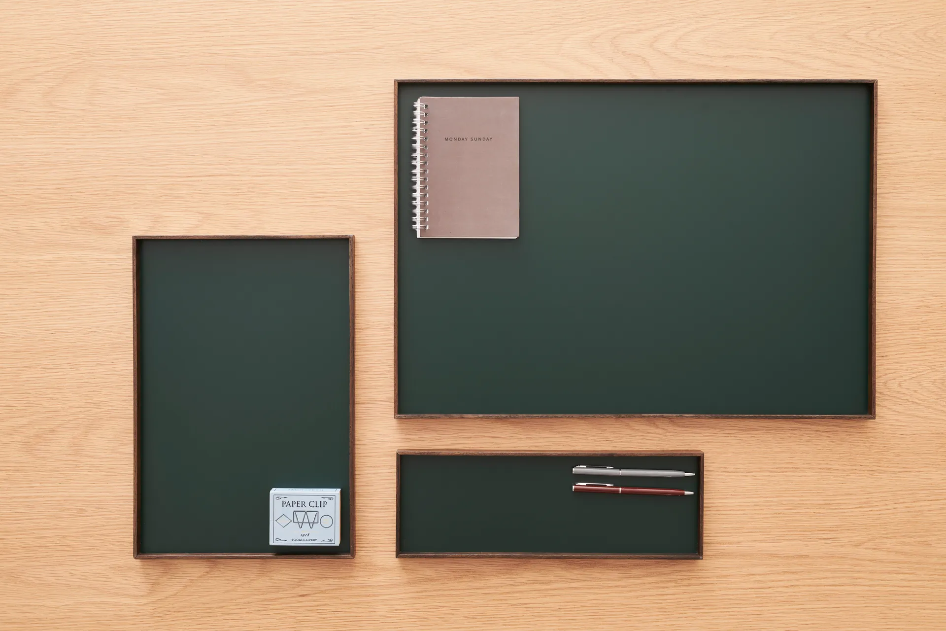Frame tray medium 23x34 cm, Smoked oak-green Gejst