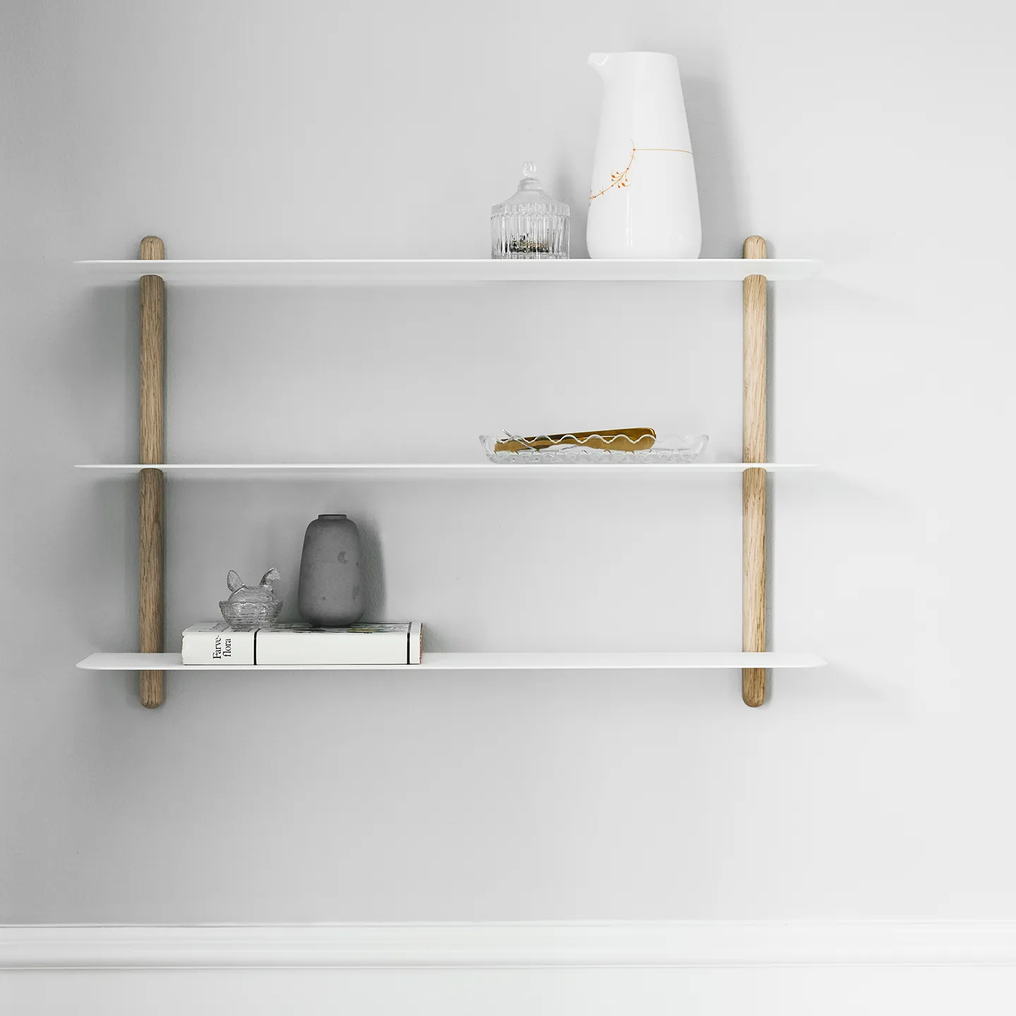 Nivo shelf A, Light oak-white Gejst