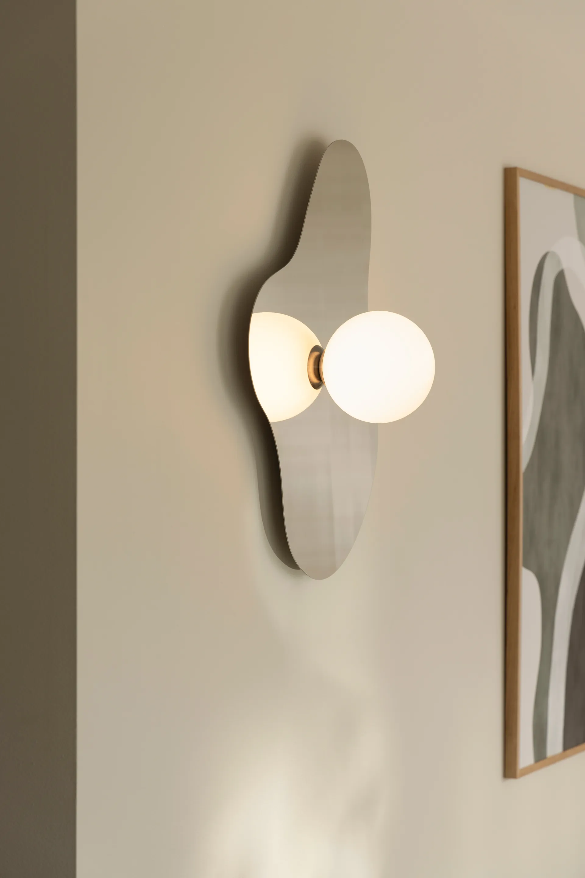 Illusion wall lamp/ceiling light 60 cm, Chrome Globen Lighting