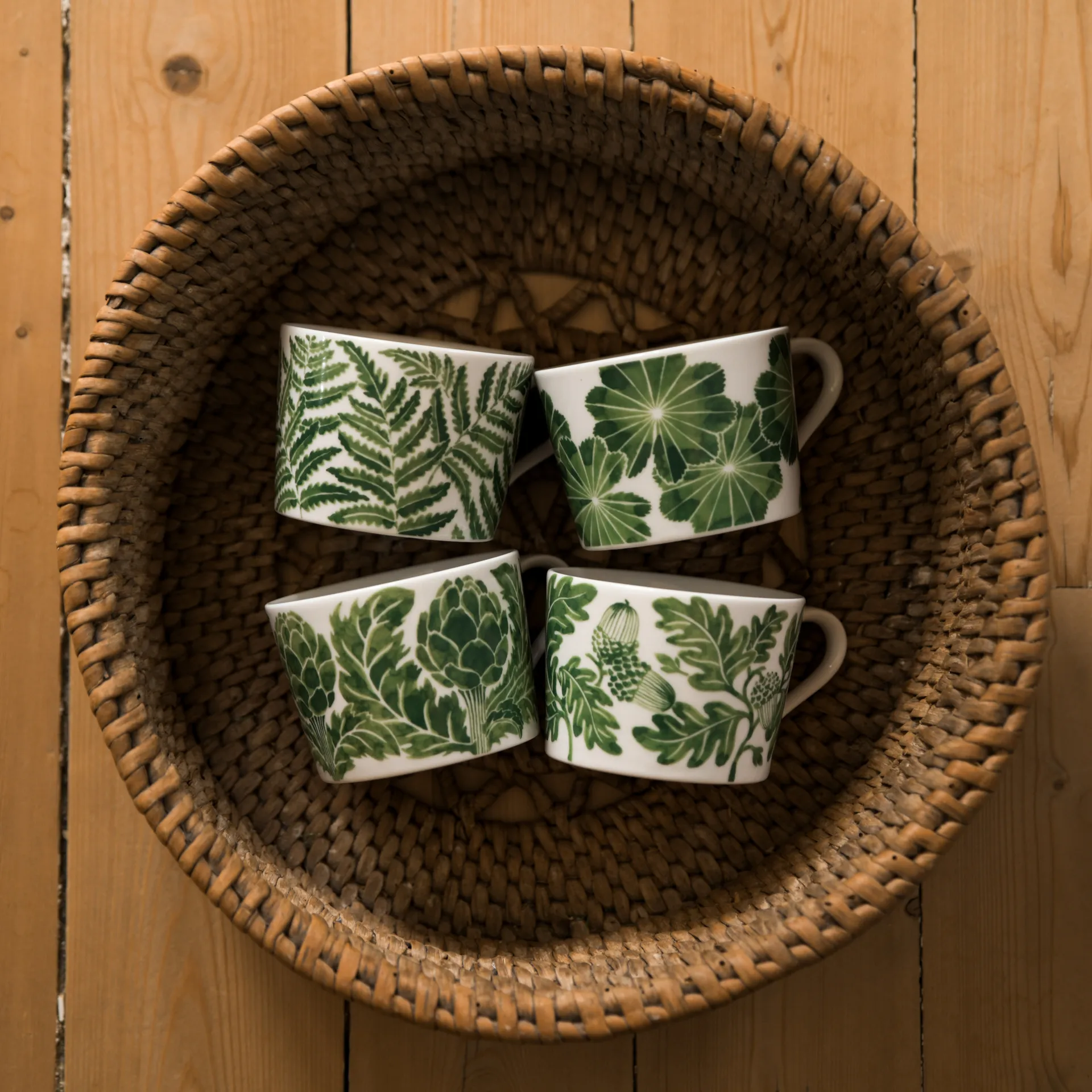 Artichoke cup 24 cl, Green Götefors Porslin