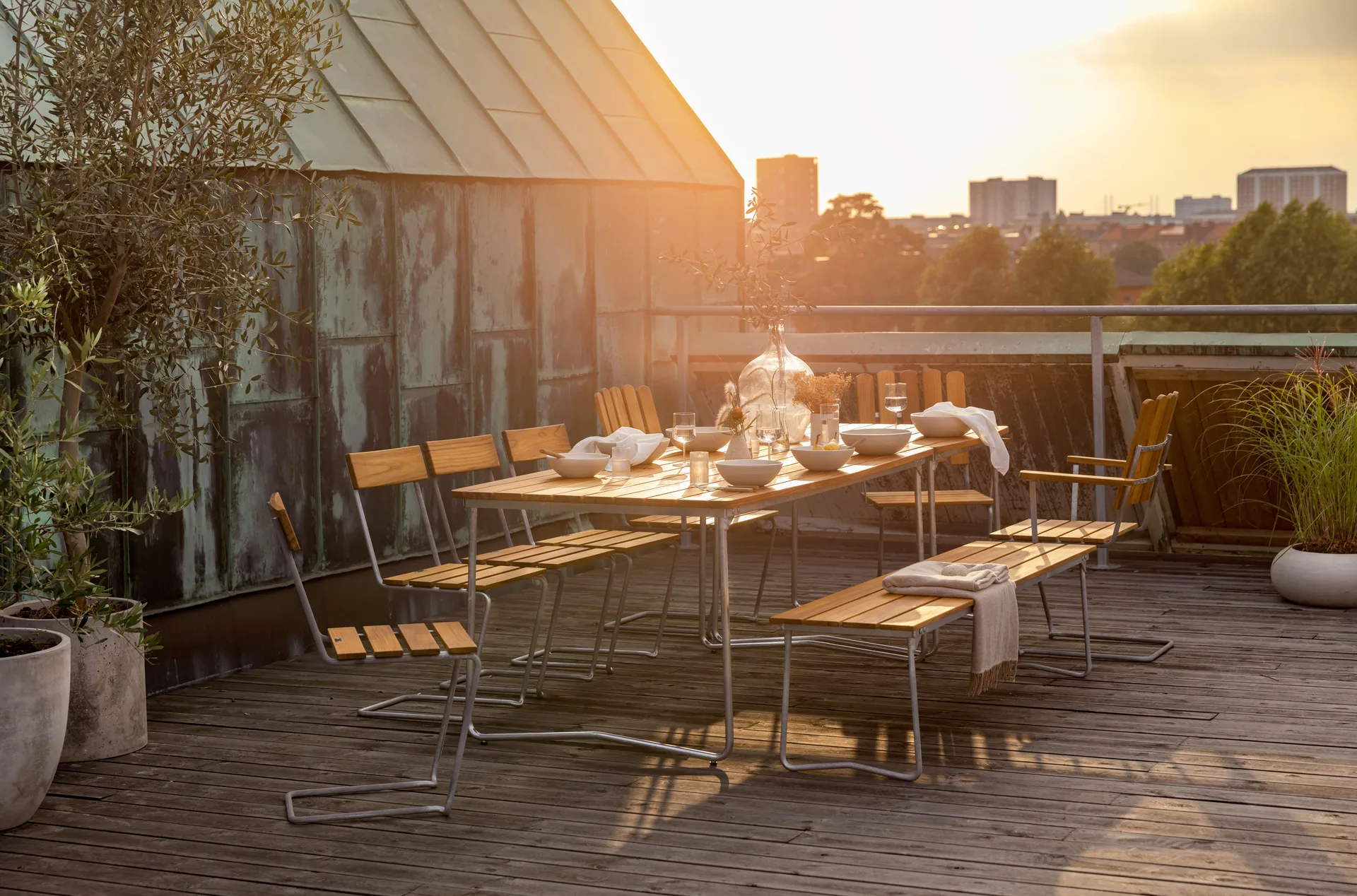 Grythyttan dining set B25A + 2 pcs Chair 1 + Bench 8 oiled oak,  Grythyttan Stålmöbler