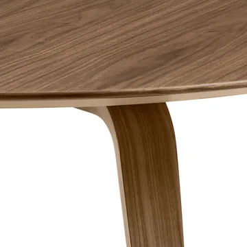 Gubi round dining table - American walnut - GUBI