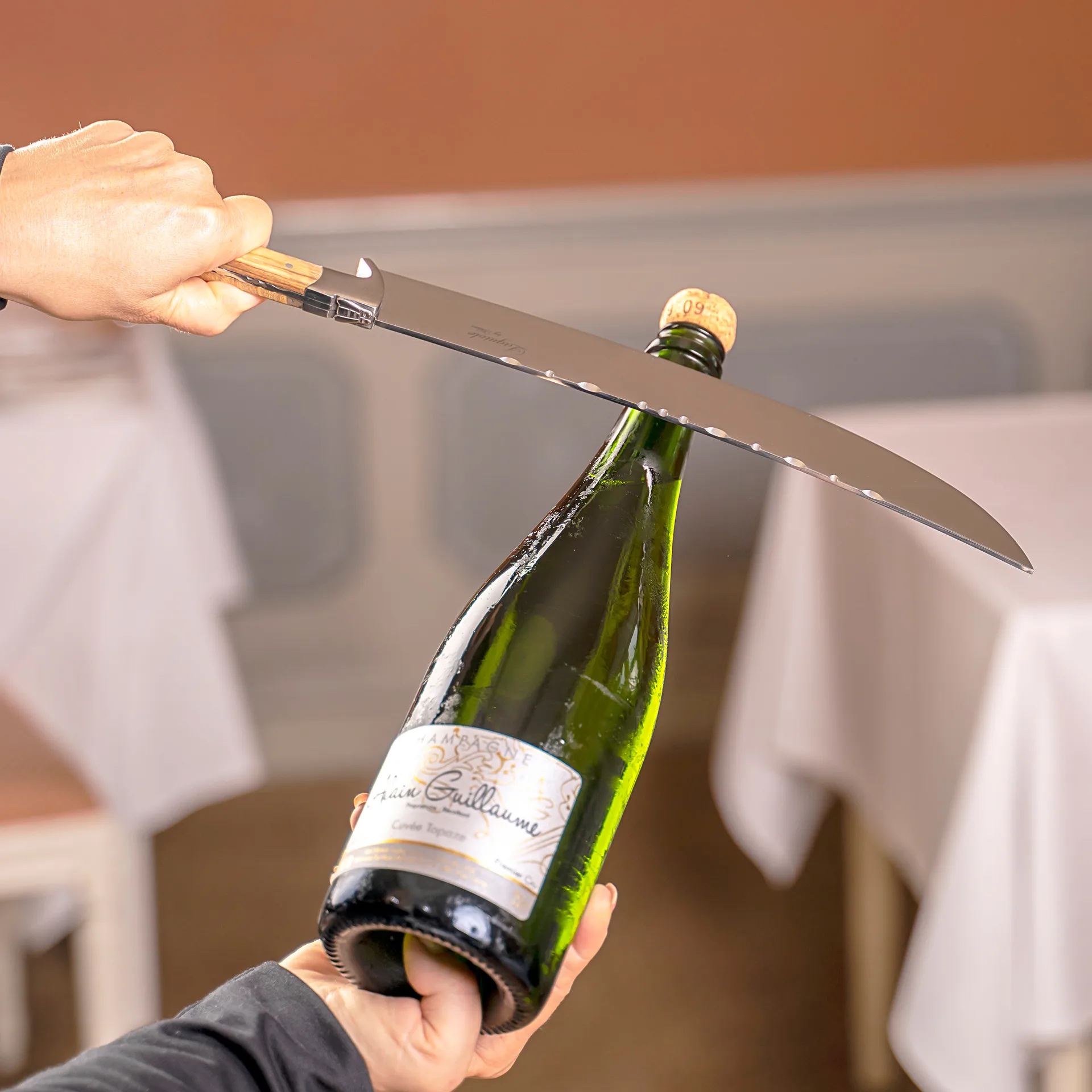 Laguiole By Hâws champagne saber 27 cm, Olive wood-stainless steel Hâws