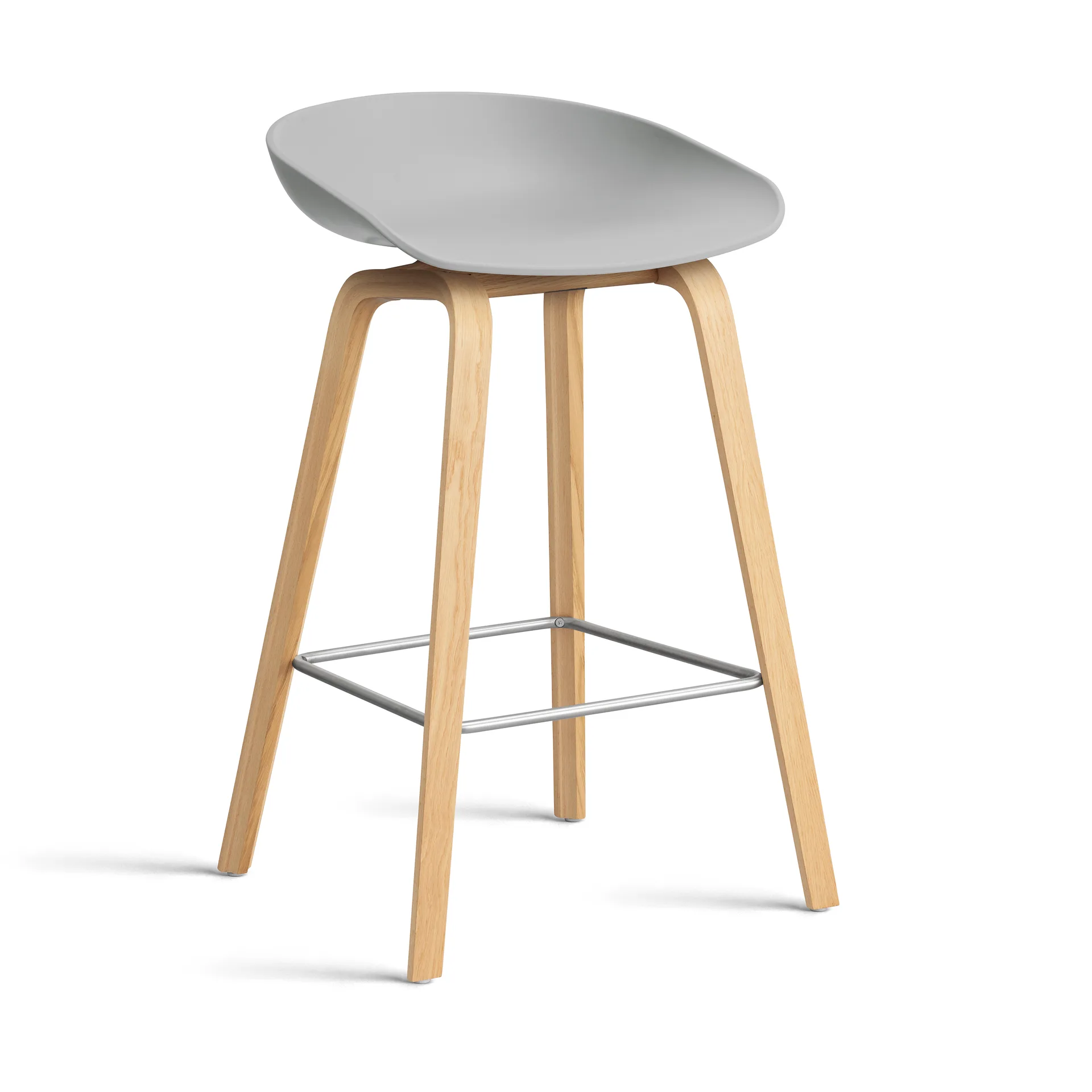 About a Stool AAL32 Low 2.0 bar stool lacquered oak base, Concrete grey-stainless steel footrest HAY