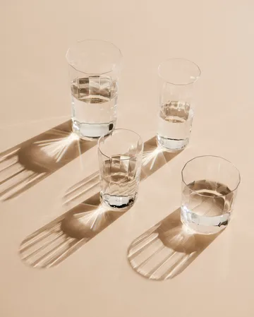 Angle drinking glass 4-pack - Wide 7,5 cm - HAY
