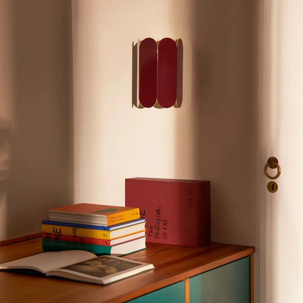 Arcs Sconce wall lamp, Auburn red HAY