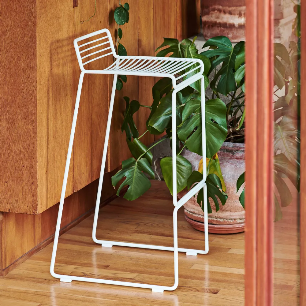 Hee High barstool 75 cm, Black HAY