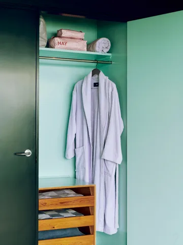 Mono bathrobe - M/L Lavender - HAY
