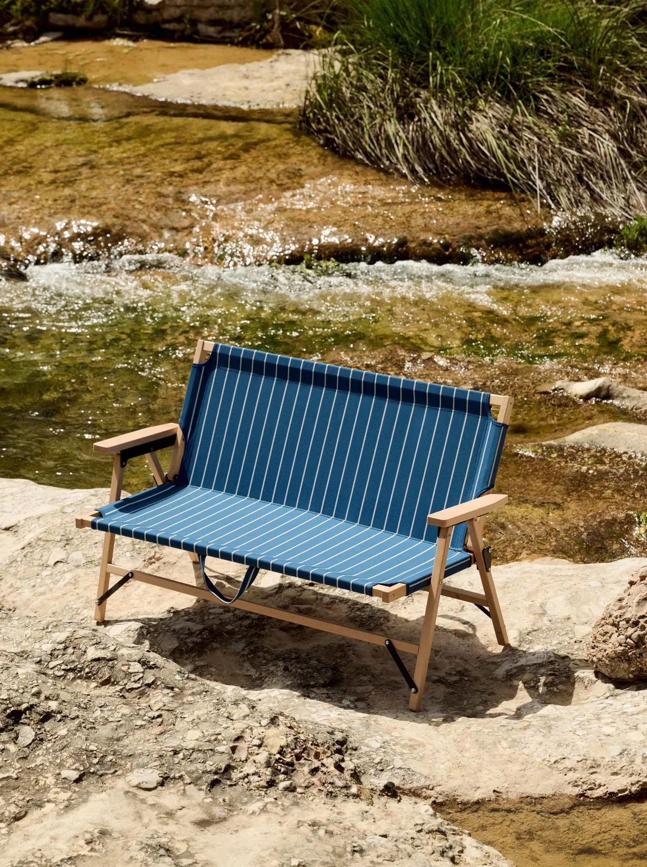 Outdoor Market foldable sofa, Blue-beige, 2-seater HAY