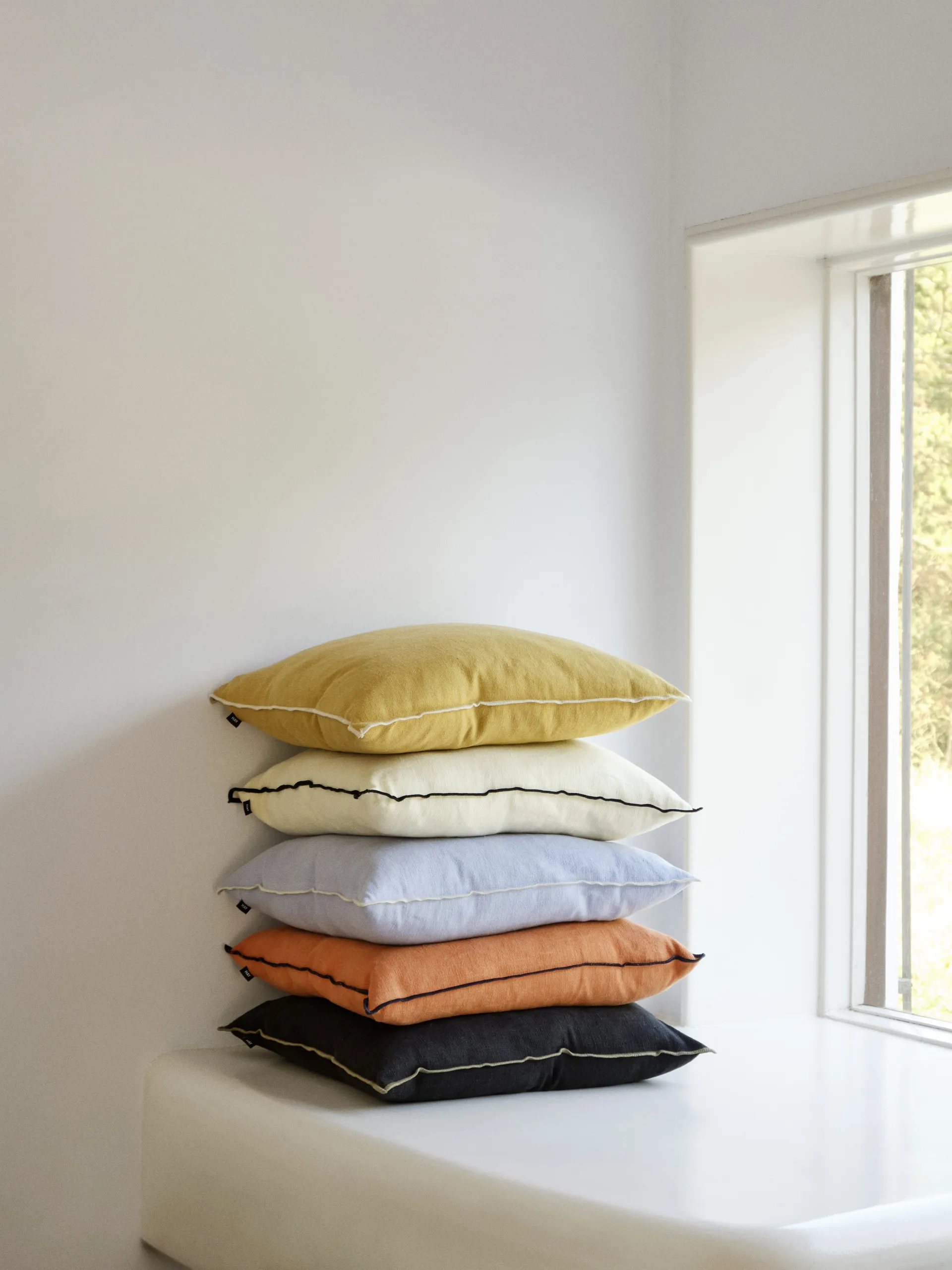 Outline cushion 50x50 cm, Off white HAY