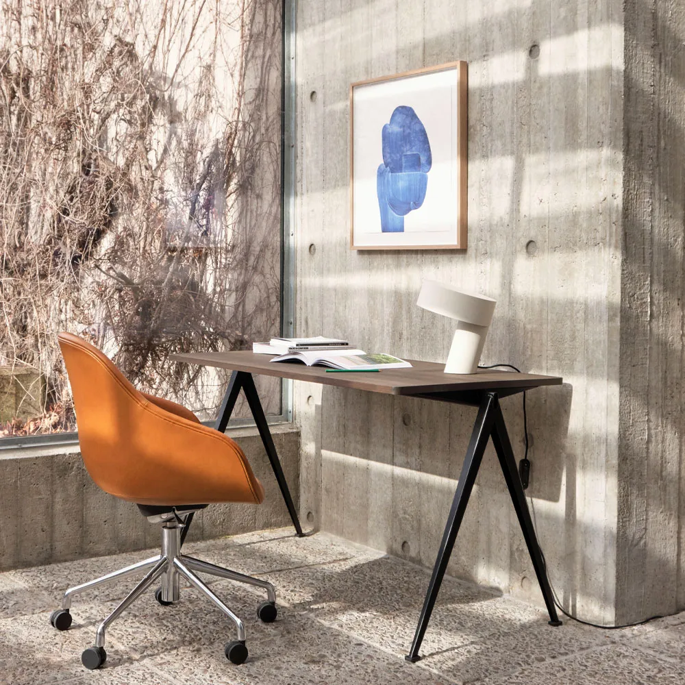 Pyramid 01 desk, Smoked oak-140x65 cm-beige steel frame HAY