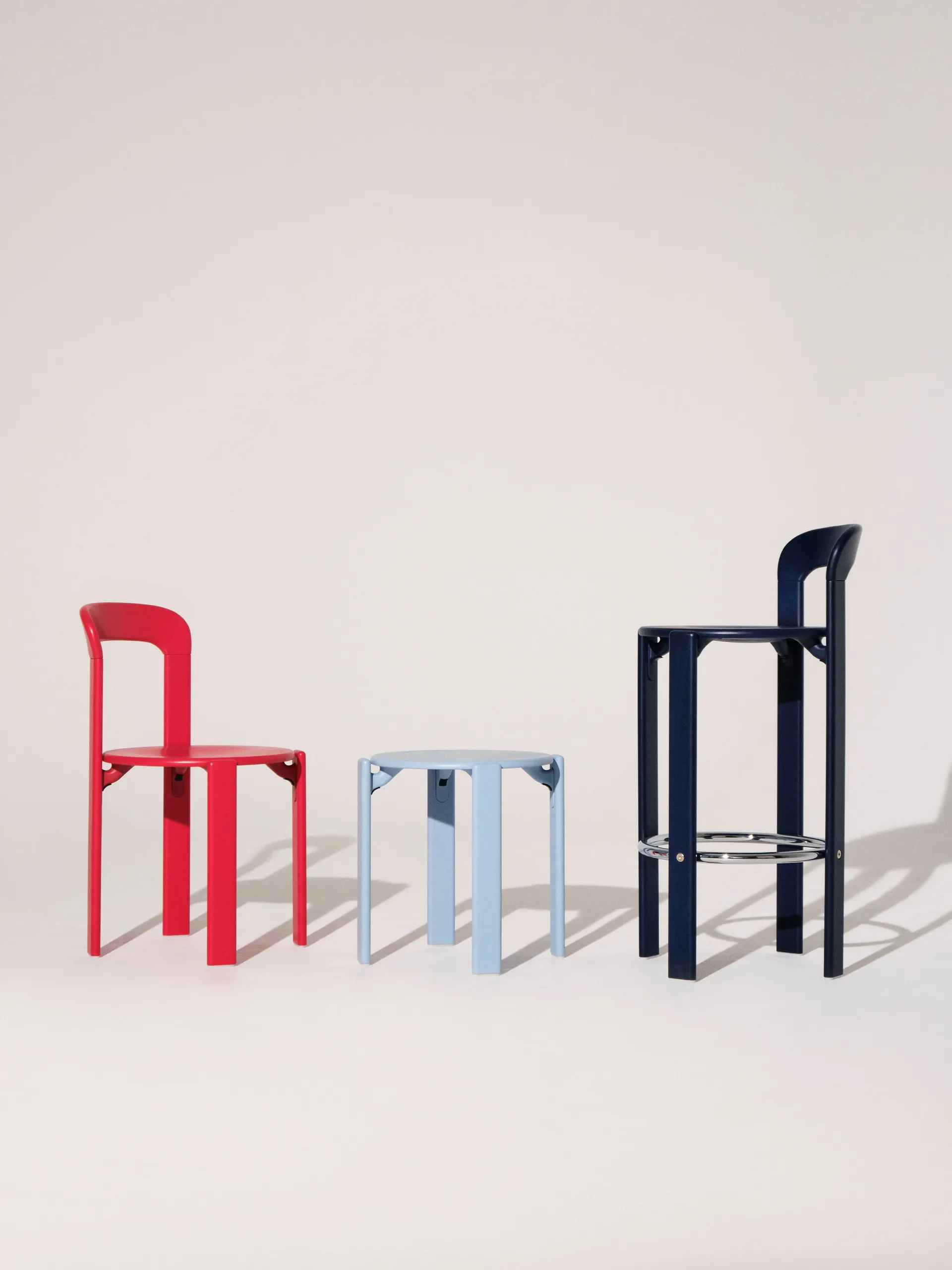 Rey stool Ø46,5x46 cm, Slate blue HAY