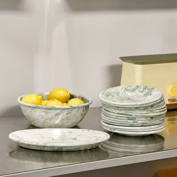 Soft Ice oval plate 21.5x31.5 cm - green - HAY