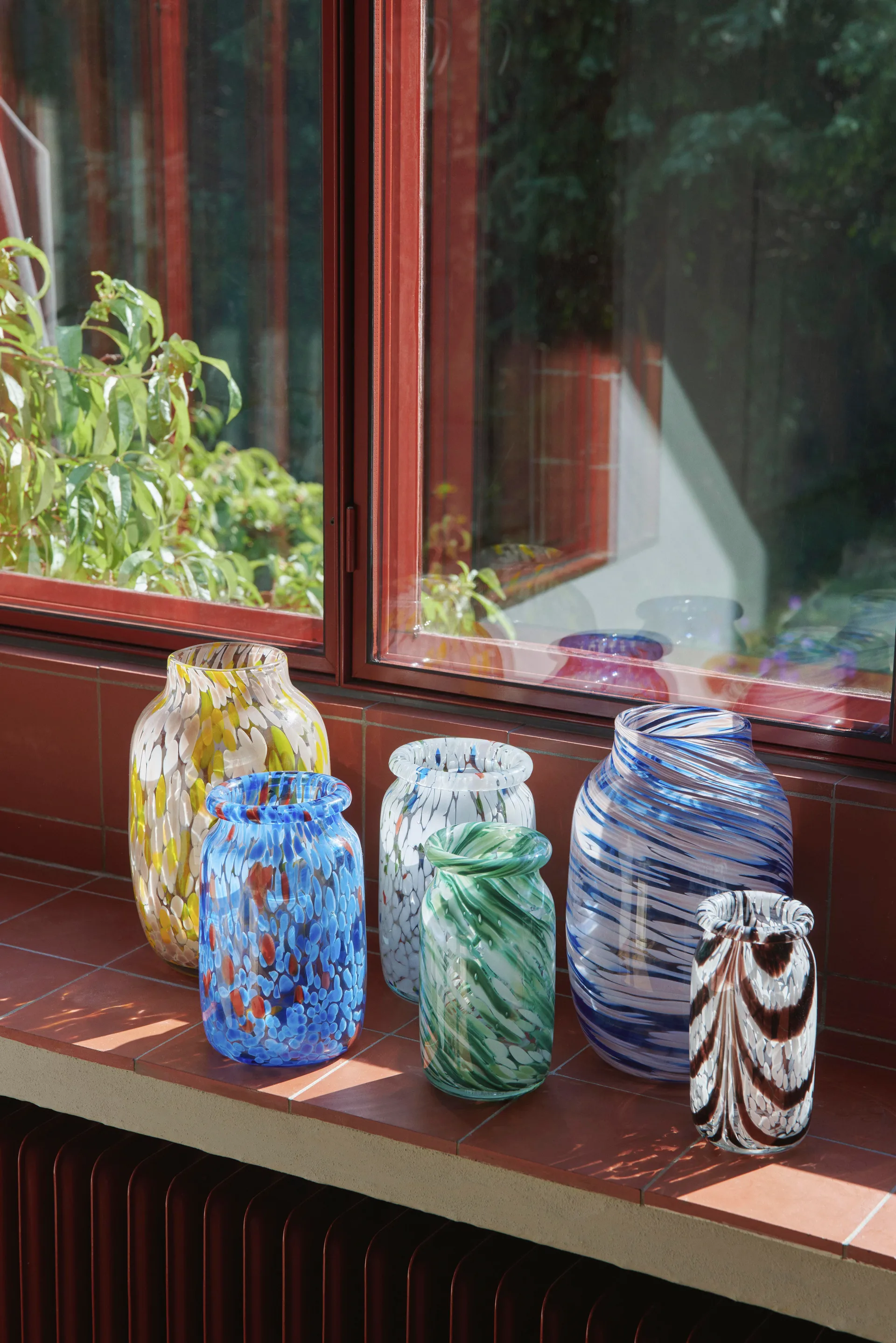 Splash Roll Neck vase S 20.5 cm, Green swirl HAY